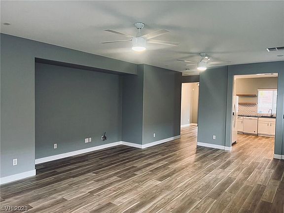 5th image of 11232 Hilltop View Ln