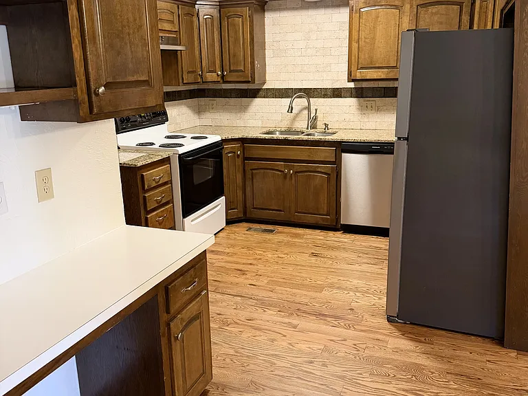 12329 Cedar Springs Ln — Photo 2
