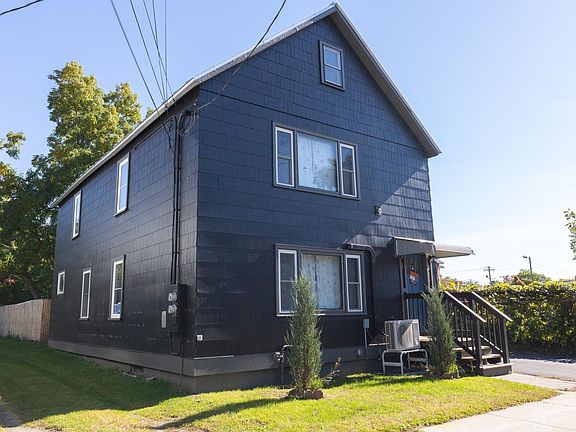 3rd image of 299 Manhattan Drive