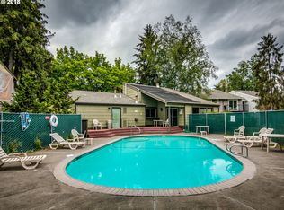 5488 SW Alger Ave APT 4, Beaverton, OR 97005