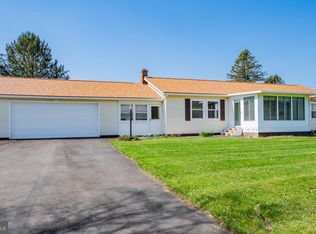 1579 Fishing Creek Rd, Mill Hall, PA 17751