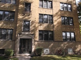 6601 N Campbell Ave APT 02, Chicago, IL 60645