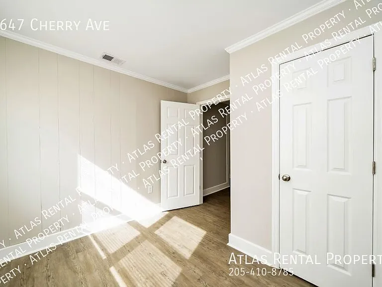 1647 Cherry Ave — Photo 12