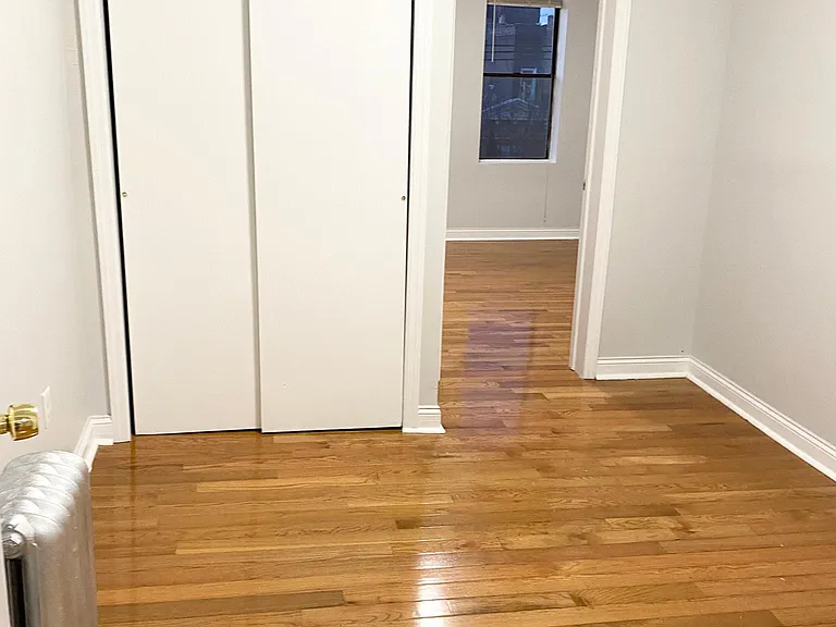 6308 Broadway #5 — Photo 5