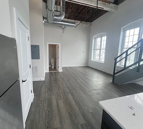3rd image of 24 Amity St #203