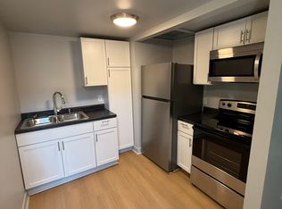 138 E Stockbridge Ave #3, Kalamazoo, MI 49001
