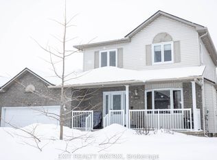 106 Lachaine St, Russell, ON K0A1W0