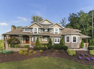 104 Copper Ridge Ln, Oak Ridge, TN 37830