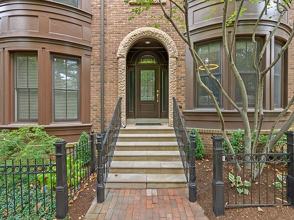 3rd image of 12534 Ansin Circle Dr