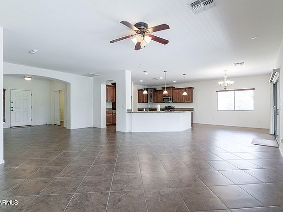 4th image of 5993 S ROCKWELL Court