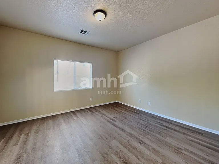2459 Belt Buckley Dr — Photo 10