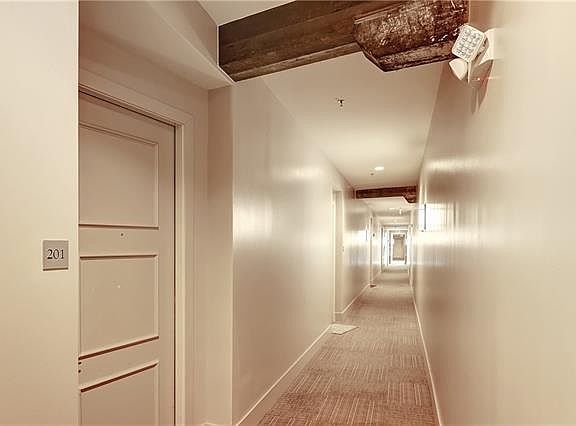 3rd image of 840 Tchoupitoulas St APT 201