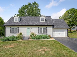 3212 Bayshore Dr, Cookeville, TN 38506