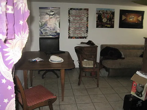 6 bed, 2.0 bath, $6,600 — Photo 4