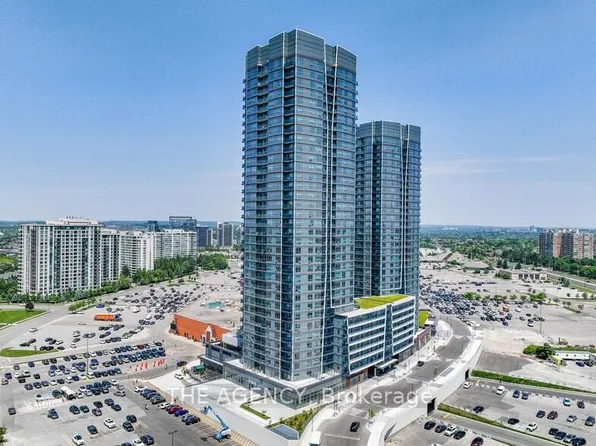 30 Upper Mall Way #1108, Vaughan, ON L4J 0L7