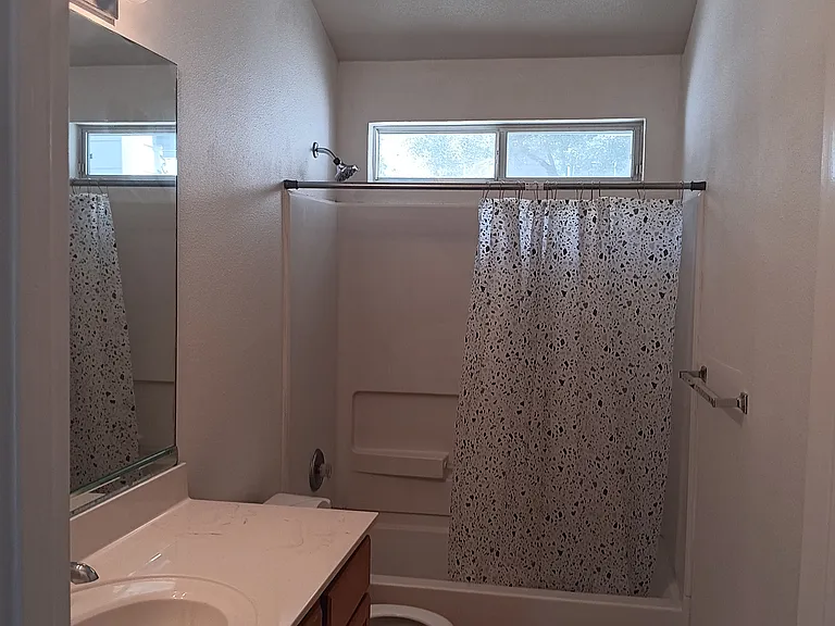 5551 Painter Grn — Photo 18