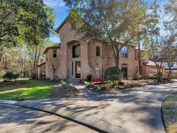 44 Dovewood Place, The Woodlands, TX 77381