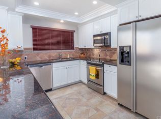3302 Via Carrizo UNIT A, Laguna Woods, CA 92637