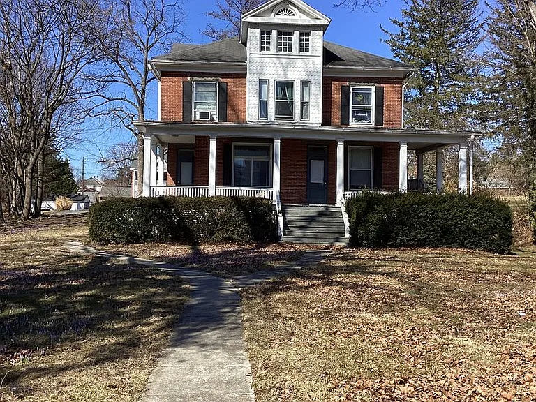 608 S Potomac St — Photo 1