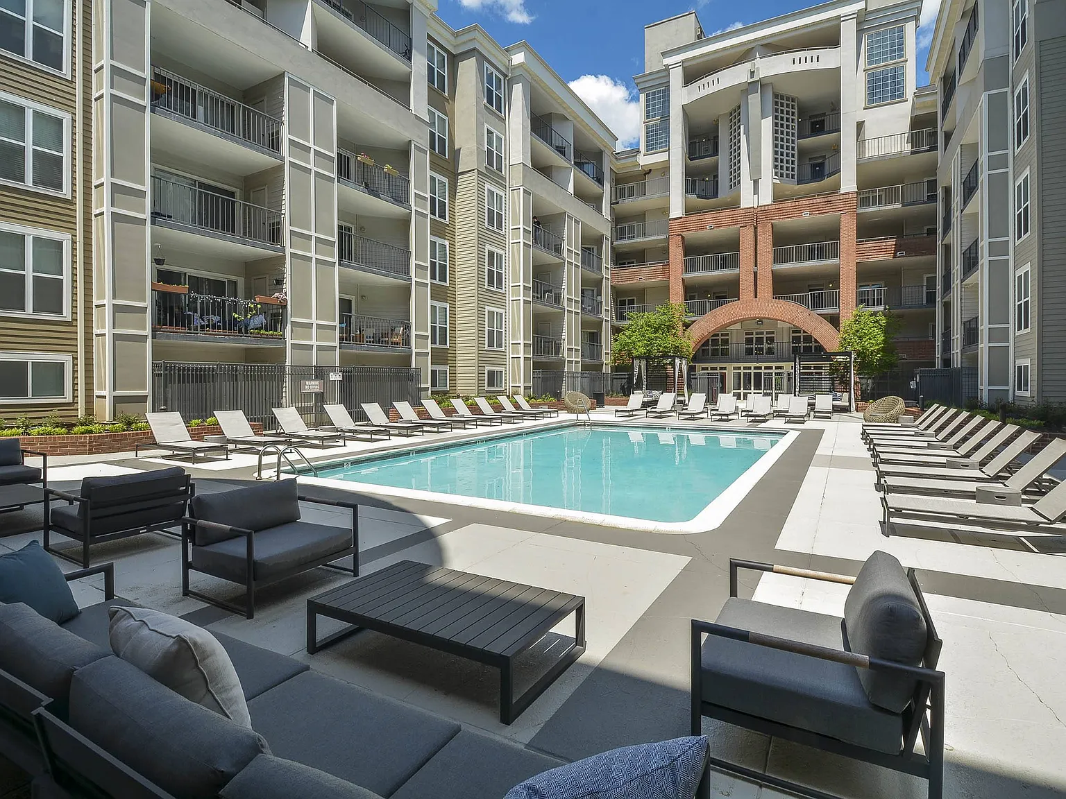The Citizen at Shirlington Village — Photo 1