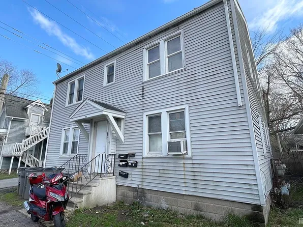 308 E Madison St, Goshen, IN 46526