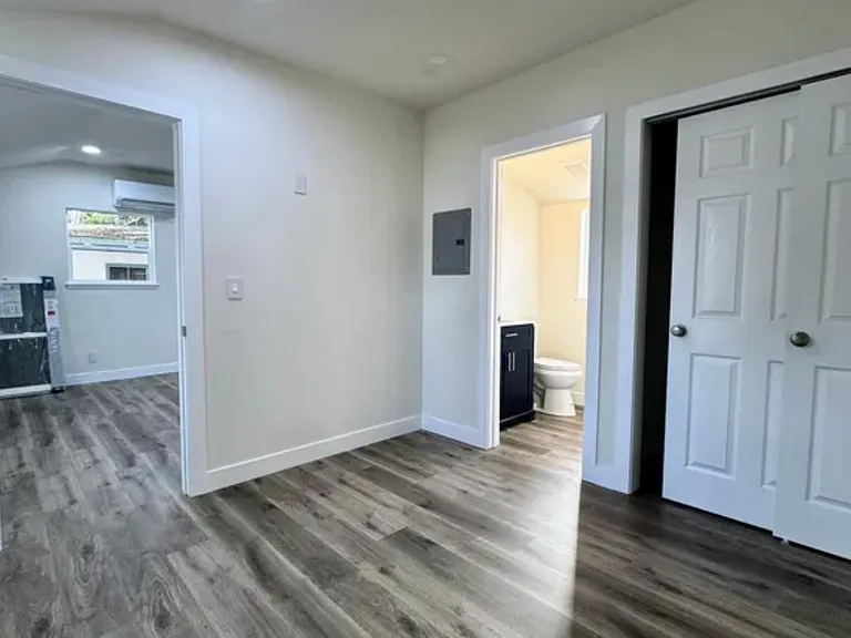 467 S Buena Vista Ave #17 — Photo 7