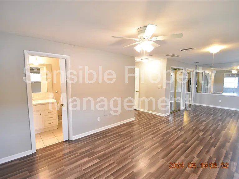 3273 Harbor Lake Dr — Photo 22