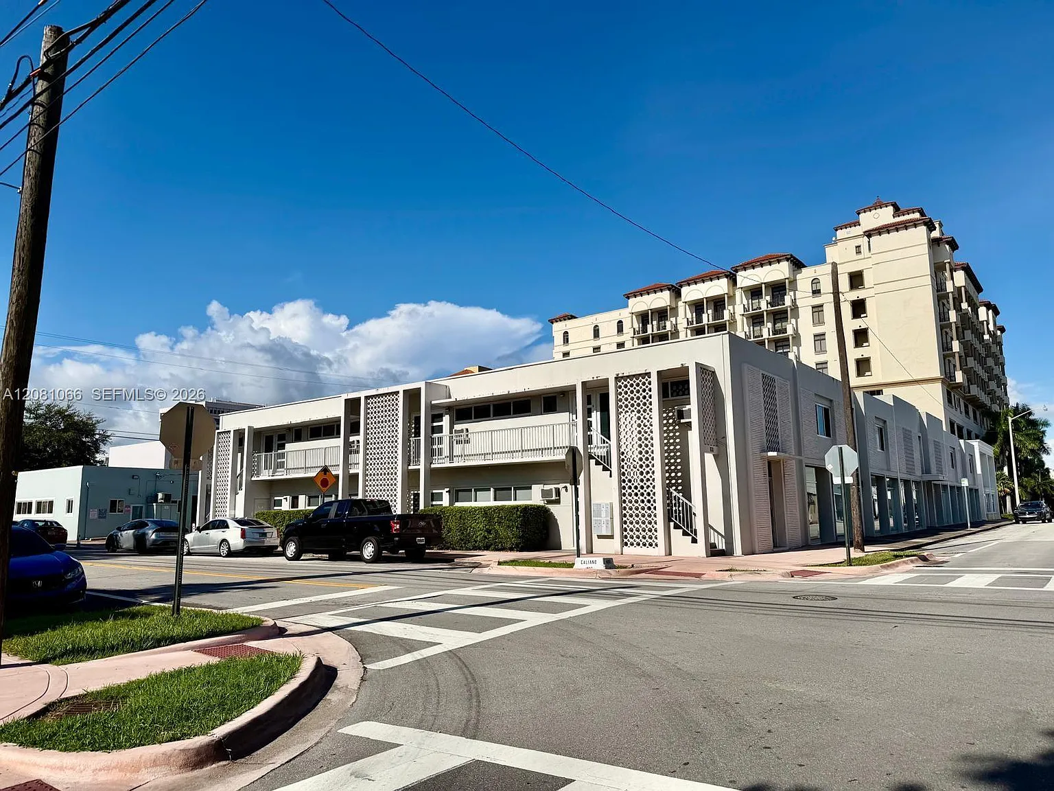 Coral Gables Sec L — Photo 1