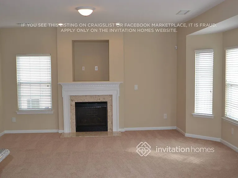 11609 Sidney Crest Ave — Photo 2