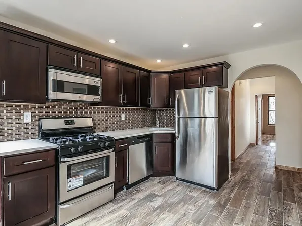 1250 Herkimer Street image 3 of 8