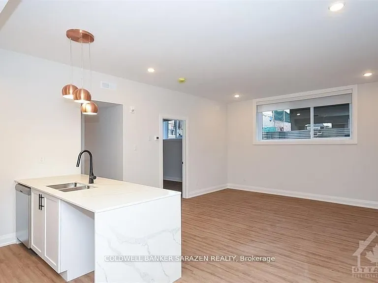15 Monk St #2 — Photo 6
