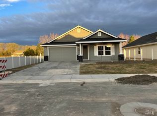 1379 S Wiston Ave, Kuna, ID 83634