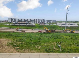 20132 R St, Elkhorn, NE 68022