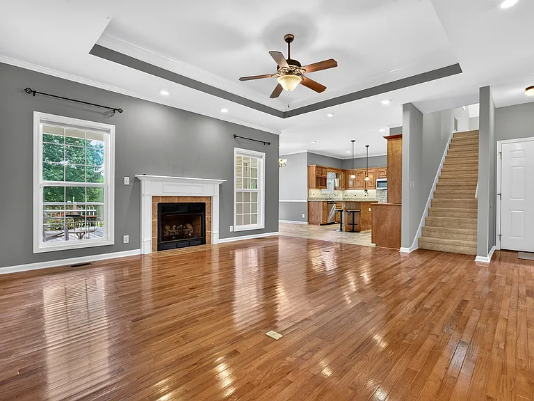 2410 Dunbar Rd — Photo 7