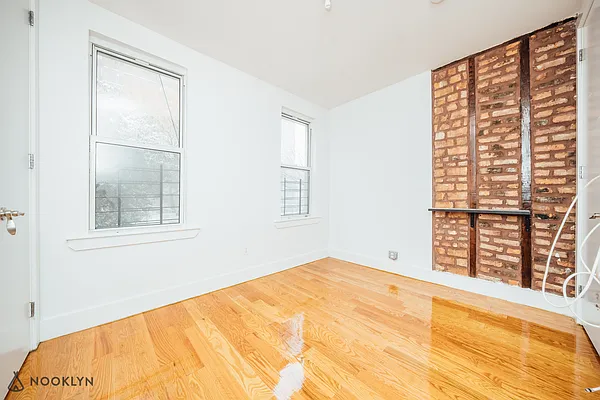 Rented by Nooklyn NYC LLC | media 23