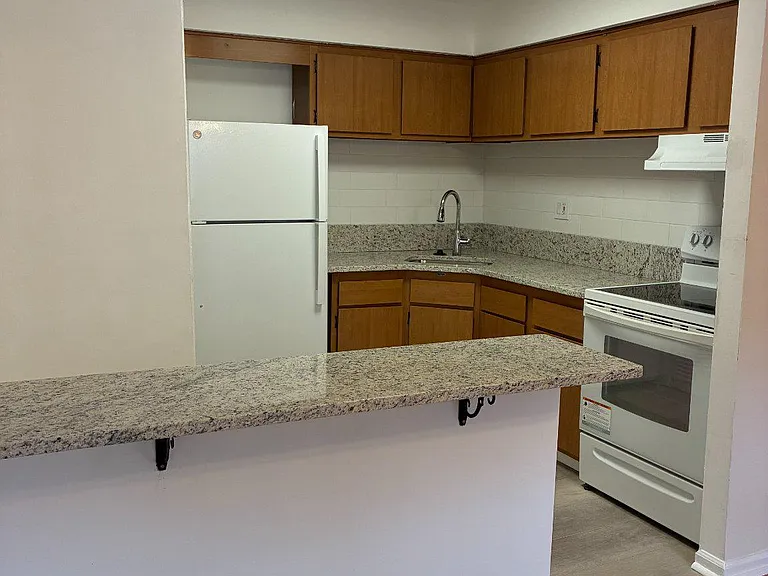 512 Stidman Dr #D3 — Photo 8