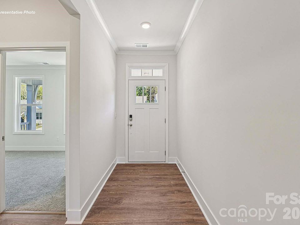 1st image of 3285 Oberon St