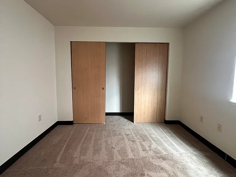 Northbrook Place Apartments — Photo 11