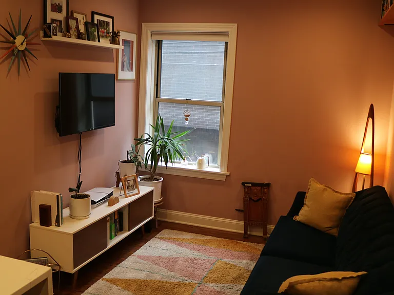 2013 N Leavitt St #1 — Photo 2