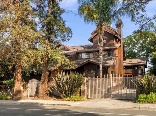 2216 Clarke Ave, East Palo Alto, CA 94303