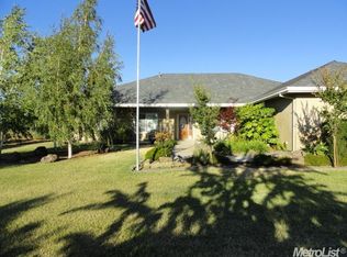 17808 E Persevere Ln, Lodi, CA 95240