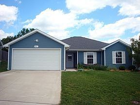 1st image of 611 Bear Valley Ct
