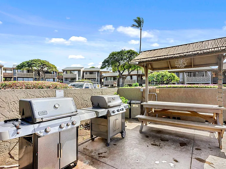 S Kihei Rd — Photo 35