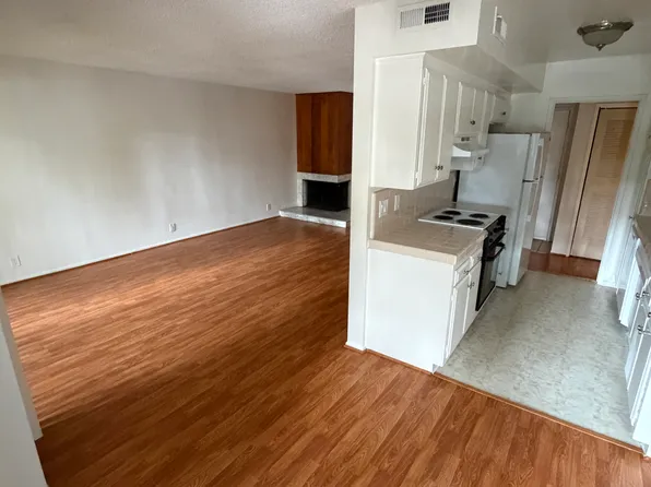 1815 Meridian Apartments