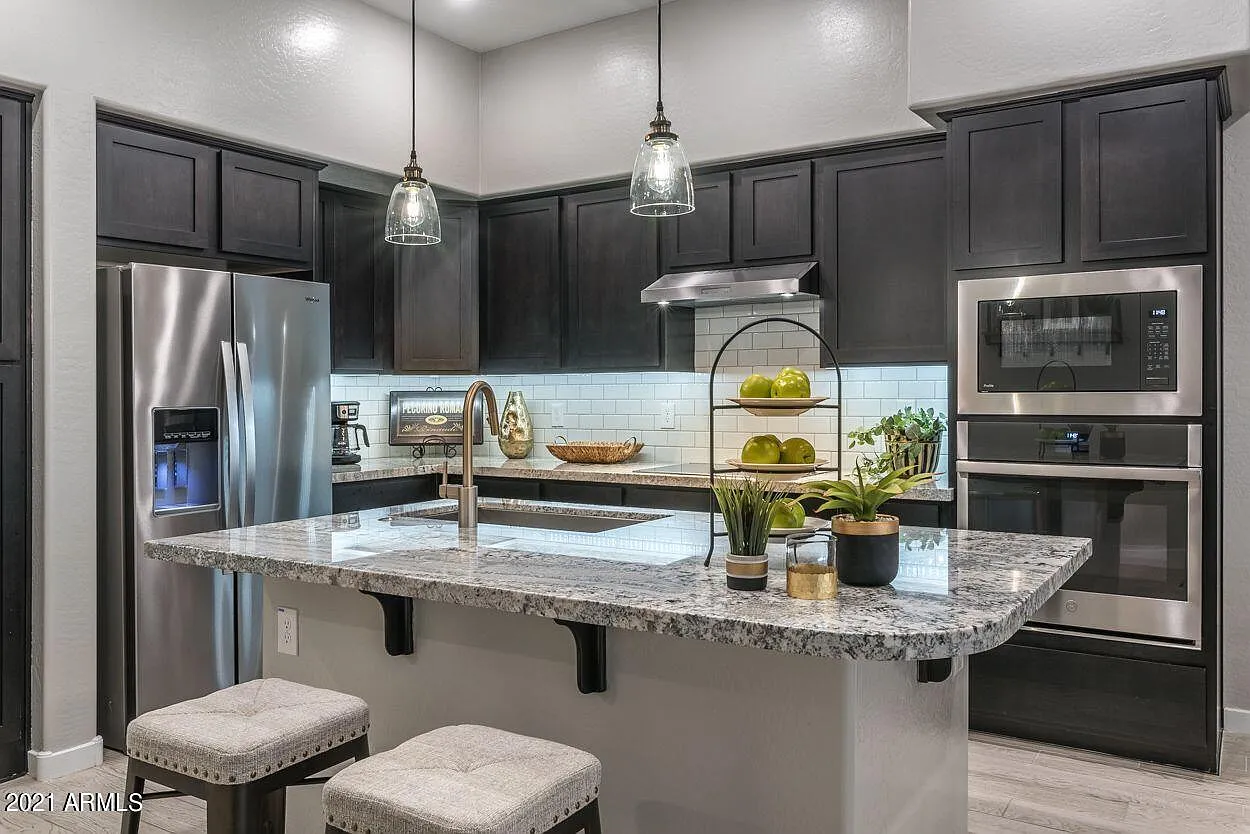 2 bed, 1434 sqft, $2,900 — Photo 3