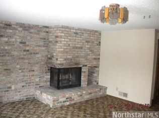 3206 Warner Ln, Mound, MN 55364