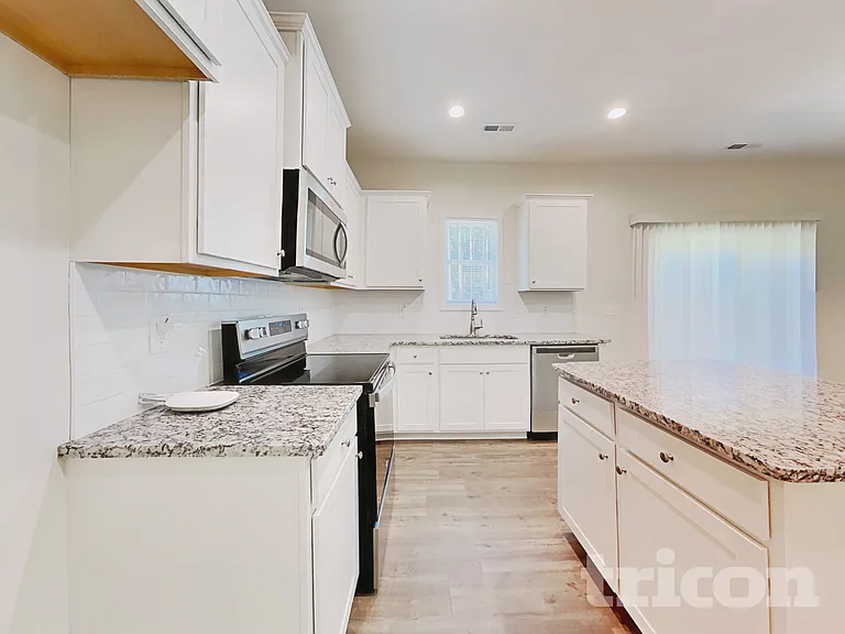 103 Davinci Dr — Photo 6