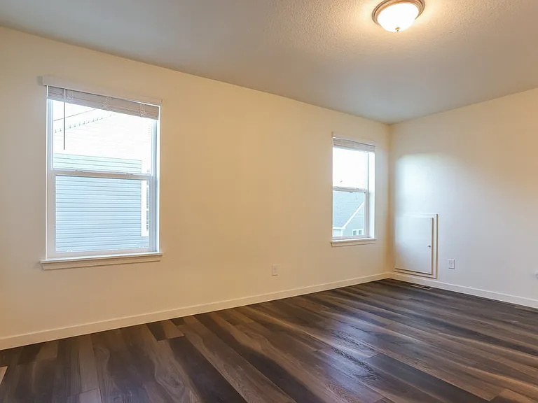 18590 E 47th Pl — Photo 10