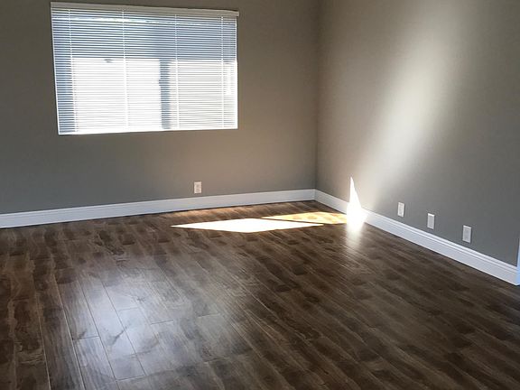 5th image of 11006 Kling St #8