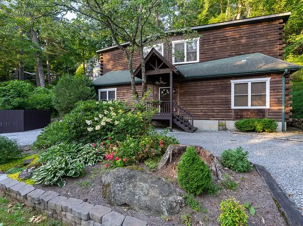 1571 Franklin Rd, Highlands, NC 28741